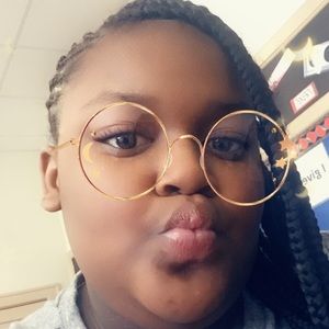 Meet your Posher, Shayla